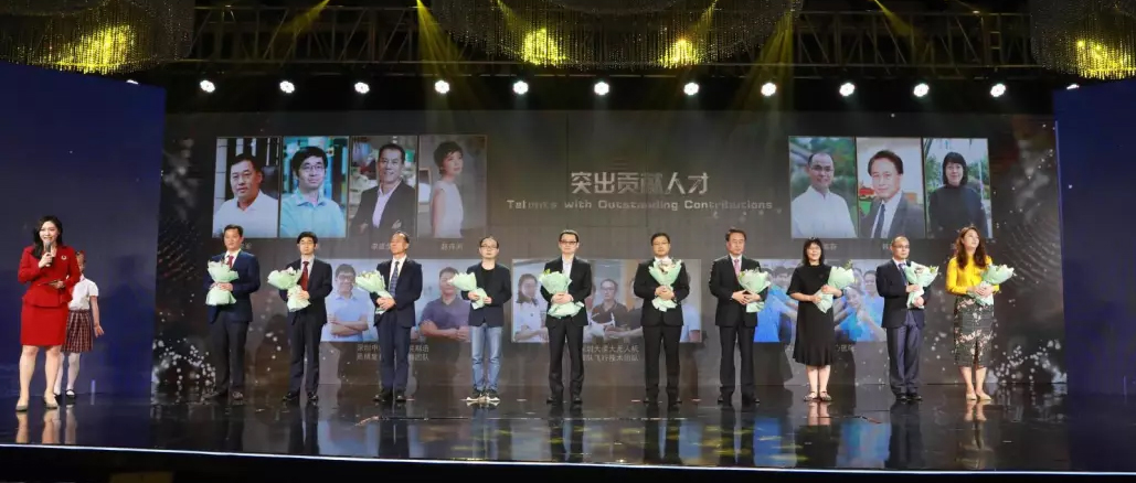 用一朵棉花扭转世界，瓦力游戏董事长李建全获龙华“凸起贡献人才”奖
